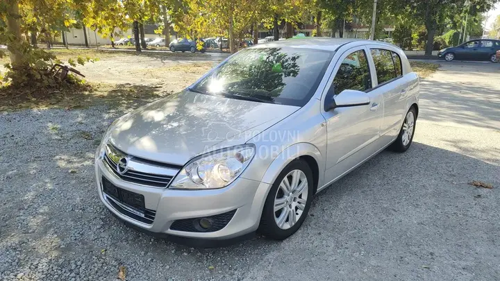 Opel Astra H