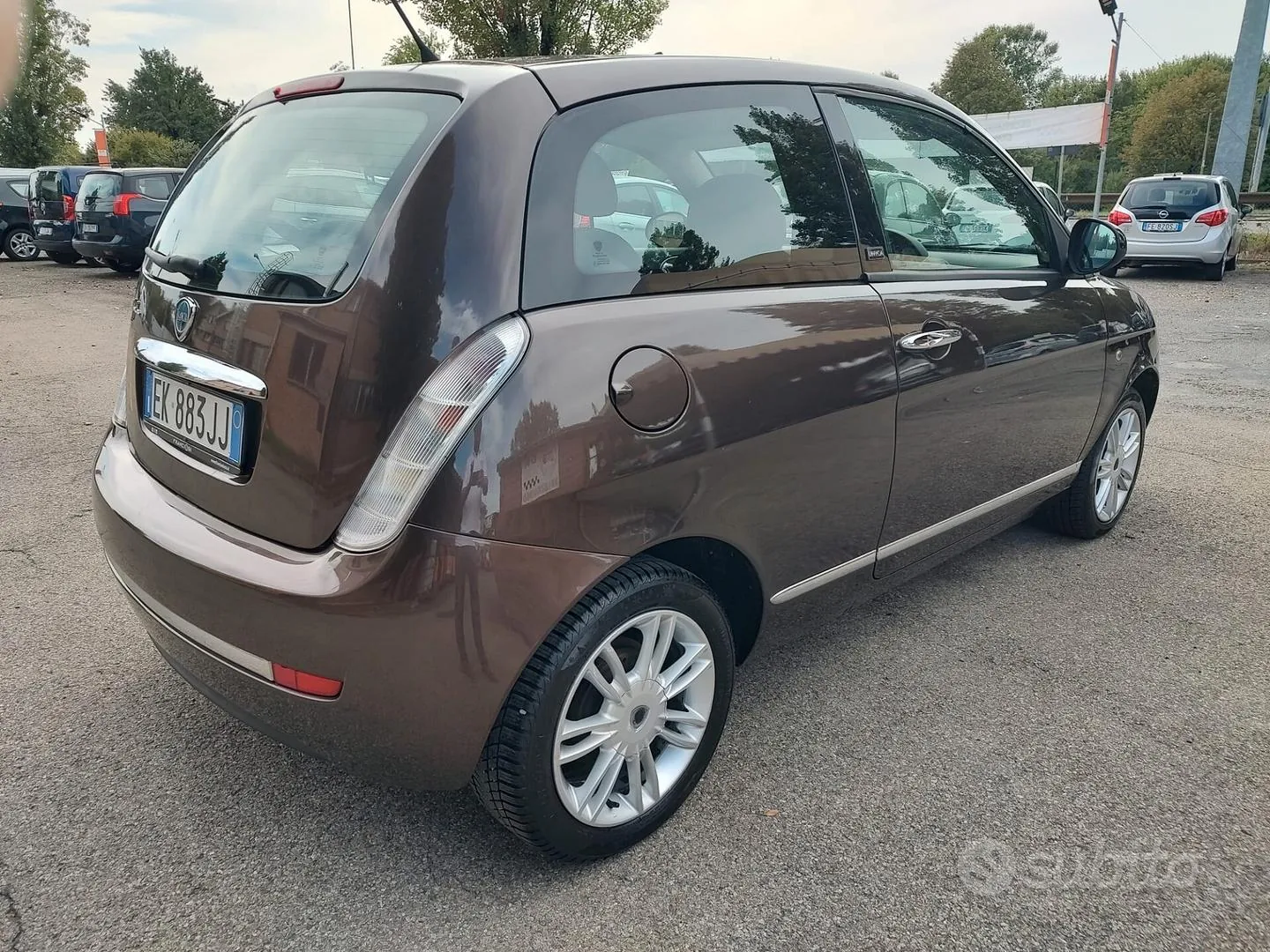 Lancia Ypsilon 2011 photo 2