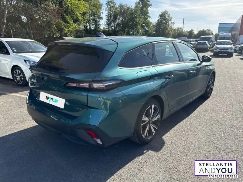 Peugeot 308 2024 photo 3