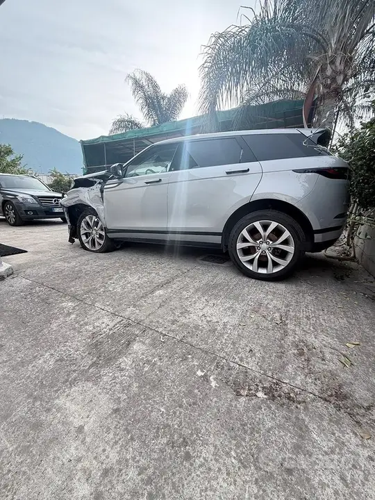 Land Rover Range Rover Evoque 2019 photo 2