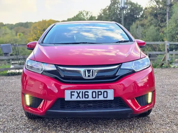 Honda Jazz 2016 photo 2