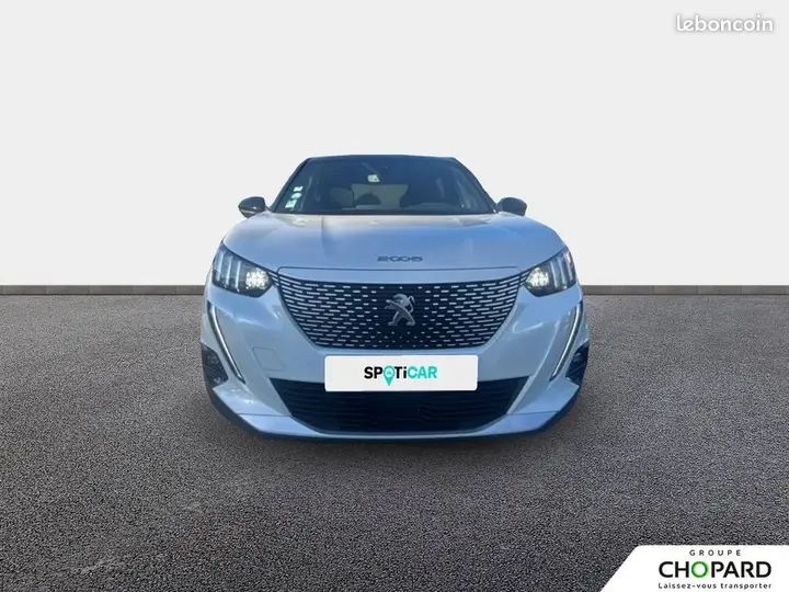 Peugeot 2008 2022 photo 2
