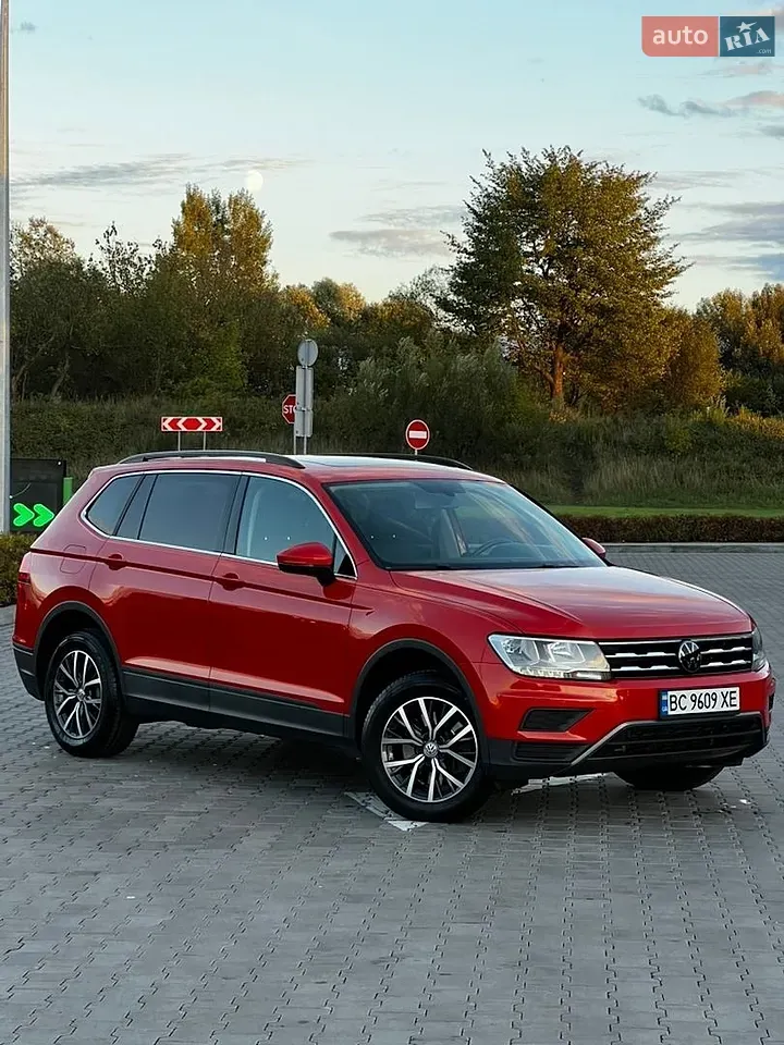 Volkswagen Tiguan 2019 photo 2