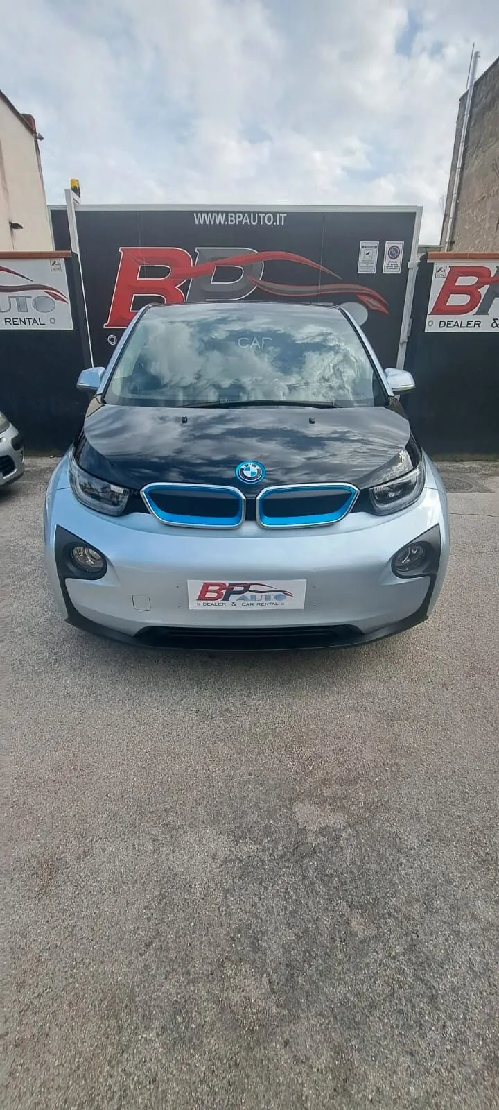 BMW I3