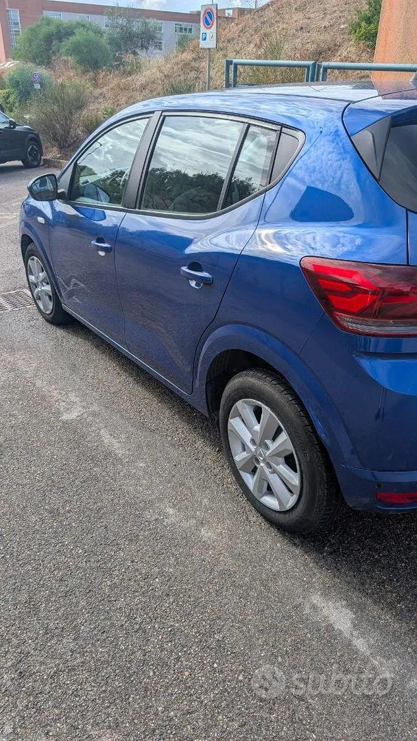 Dacia Sandero 2021 photo 2