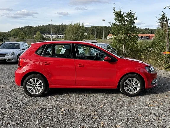 Volkswagen Polo 2015 photo 4