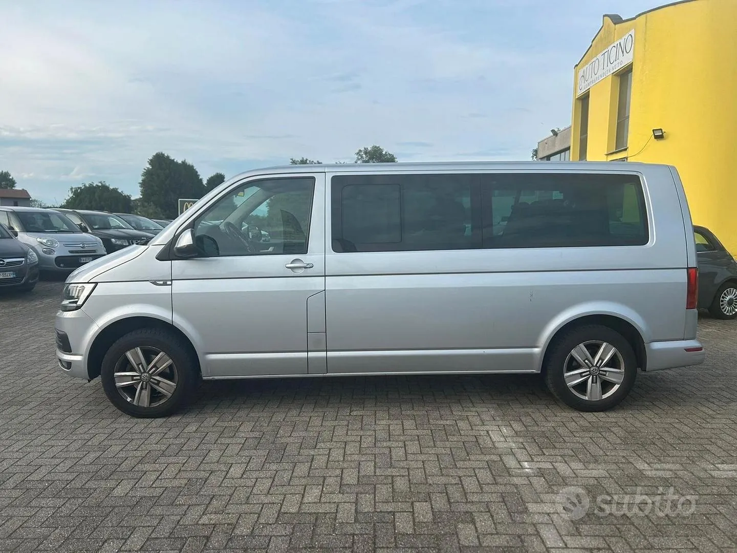 Volkswagen Caravelle 2017 photo 3