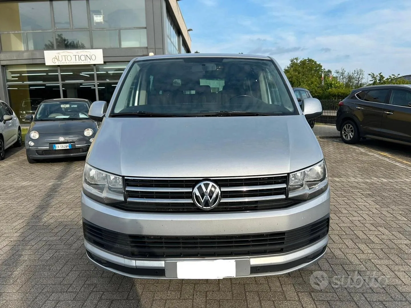 Volkswagen Caravelle 2017 photo 2
