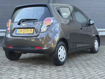Chevrolet Spark 2011 photo 2