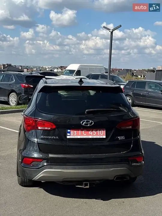Hyundai Santa Fe 2018 photo 4