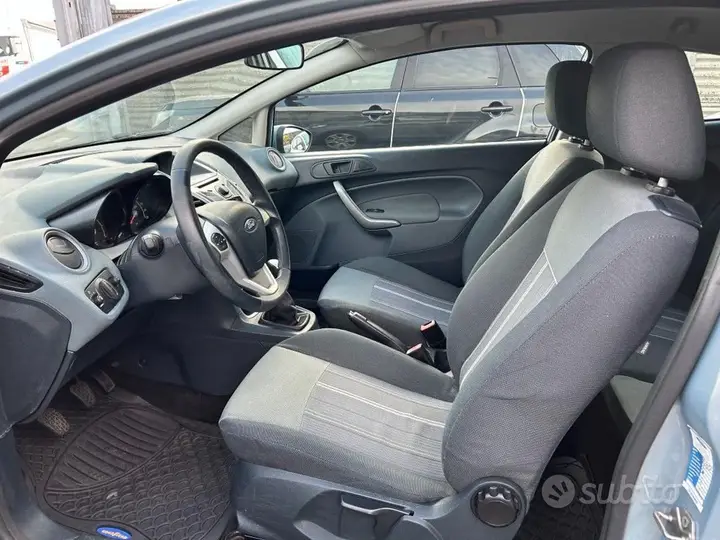 Ford Fiesta 2009 photo 5