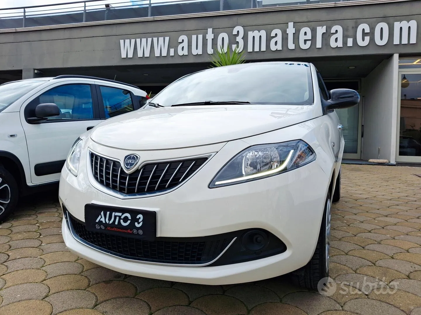 Lancia Ypsilon 2022 photo 2