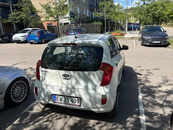 Kia Picanto 2013 photo 4