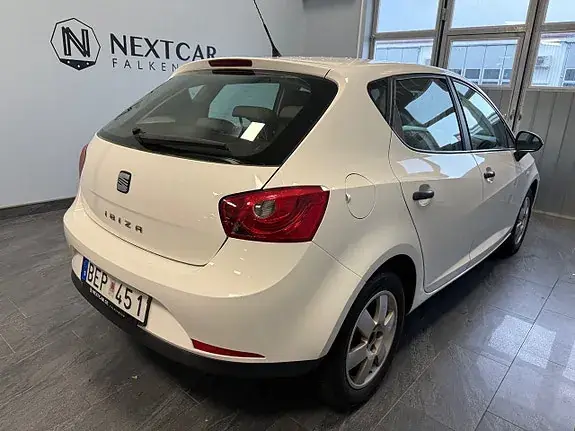 Seat Ibiza 2010 photo 3