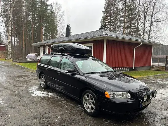 Volvo V70 2007 photo 2