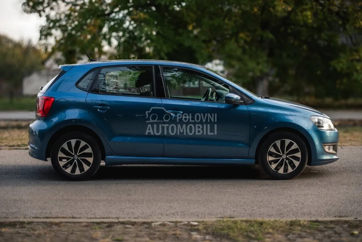 Volkswagen Polo 2015 photo 5