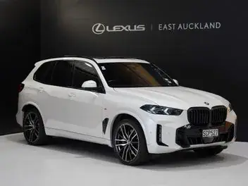 BMW X5 2023 photo 2