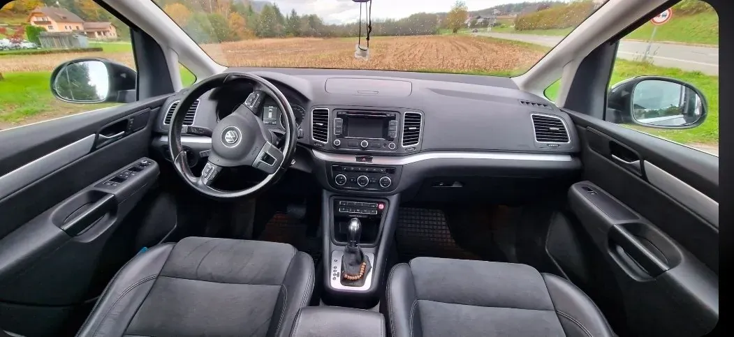 Volkswagen Sharan 2004 photo 3
