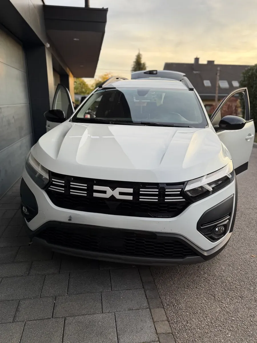 Dacia Jogger 2022 photo 2