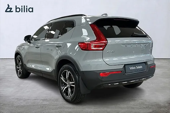 Volvo Xc40 2025 photo 2