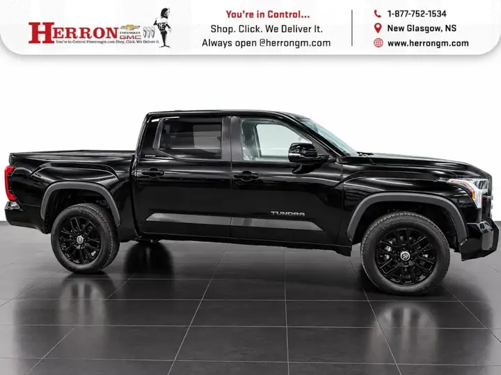 Toyota Tundra 2024 photo 2