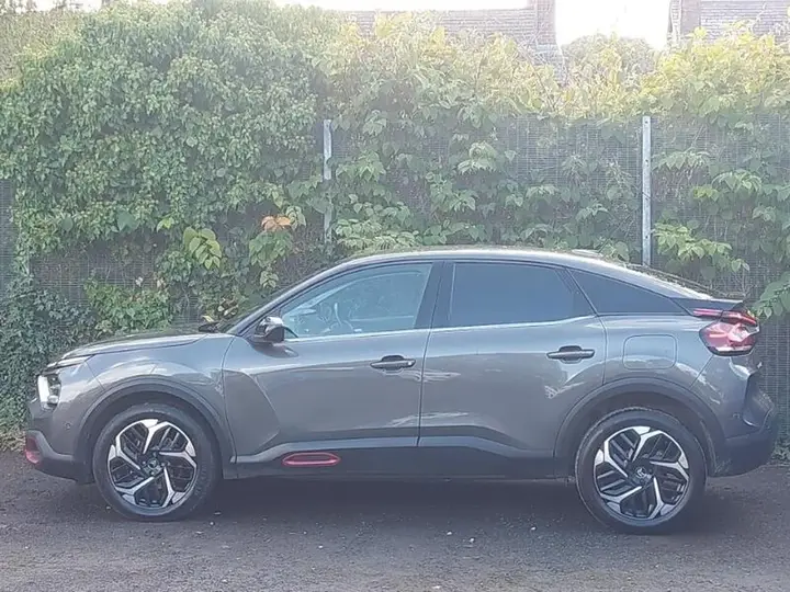Citroen C4 2022 photo 4
