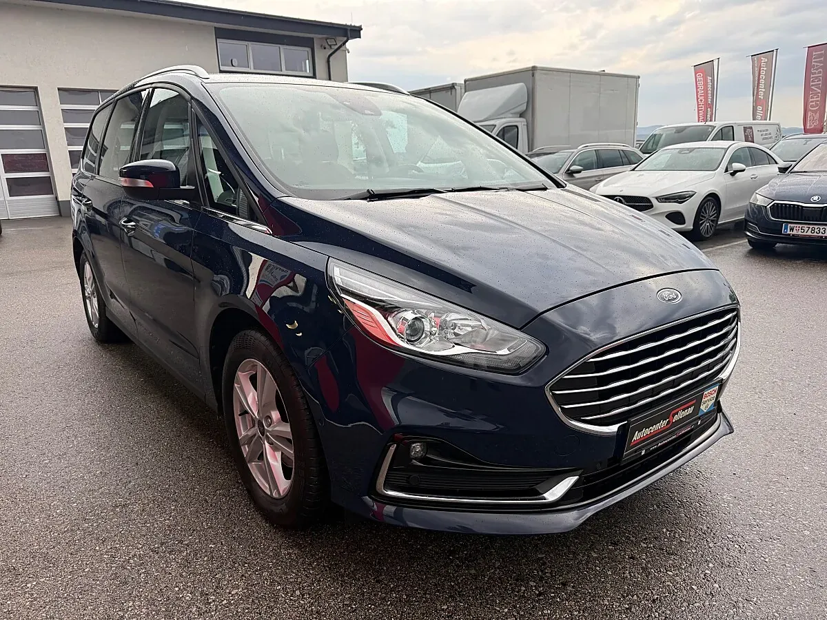 Ford Galaxy 2022 photo 3