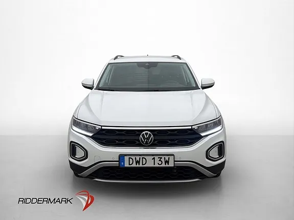 Volkswagen T-Roc 2023 photo 2