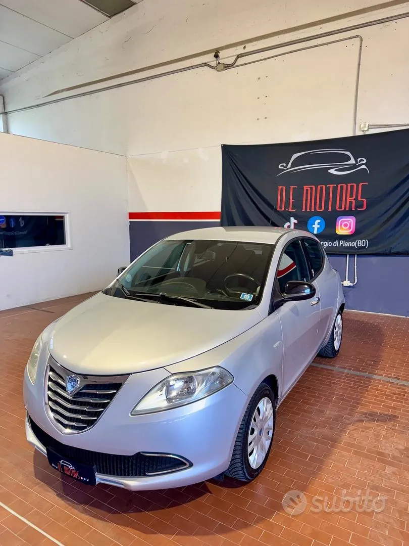 Lancia Ypsilon 2013 photo 4