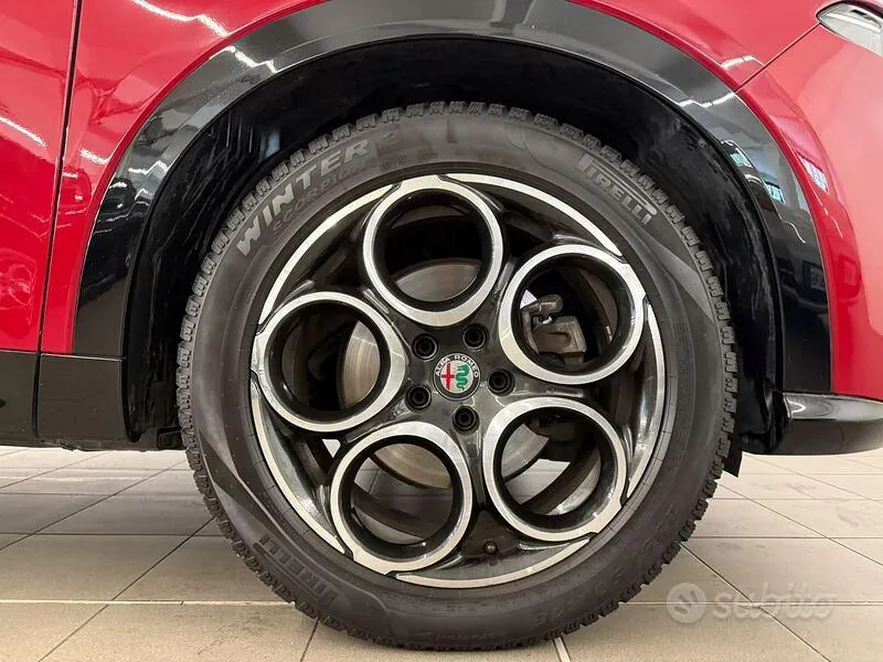 Alfa Romeo Tonale 2024 photo 4