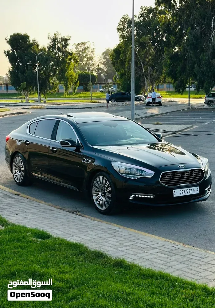 Kia Quoris
