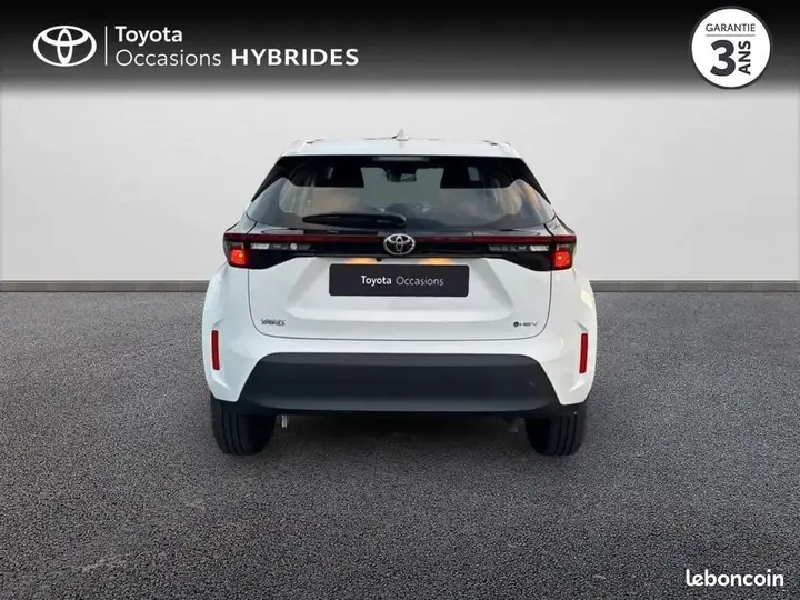 Toyota Yaris Cross 2025 photo 4