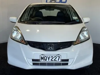 Honda Fit 2011 photo 3