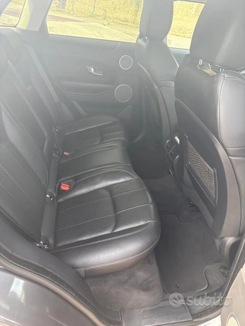 Land Rover Range Rover Evoque 2016 photo 4