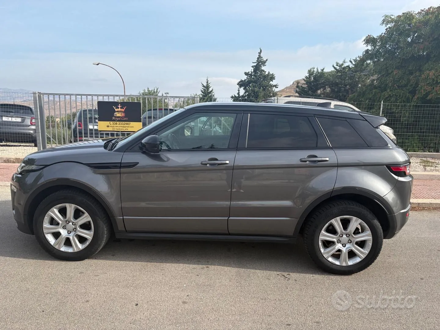 Land Rover Range Rover Evoque 2016 photo 2