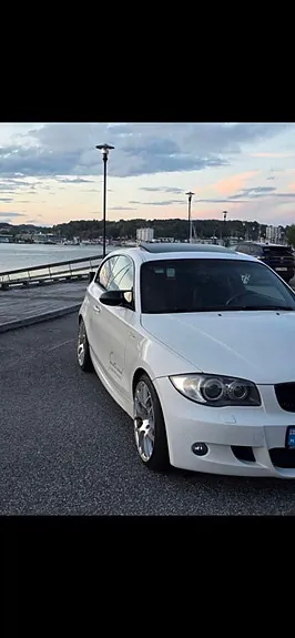 BMW 116I 2009 photo 4