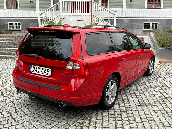 Volvo V70 2011 photo 5