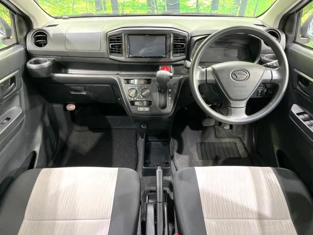 Daihatsu Miraiyese L Sai Iii 2017 photo 2