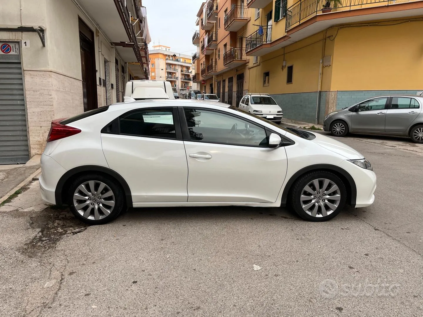 Honda Civic 2014 photo 4