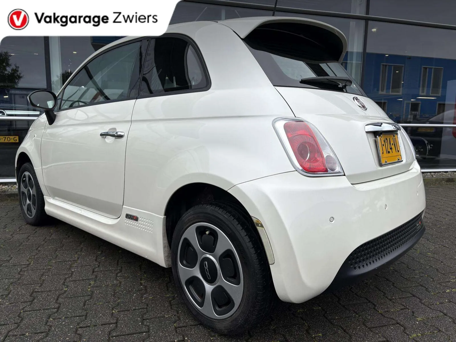Fiat 500E 2018 photo 4