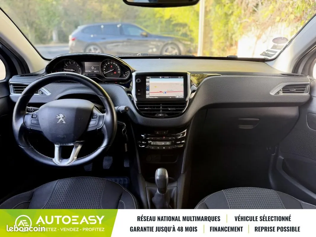 Peugeot 208 2016 photo 5