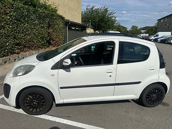 Citroen C1 2012 photo 2