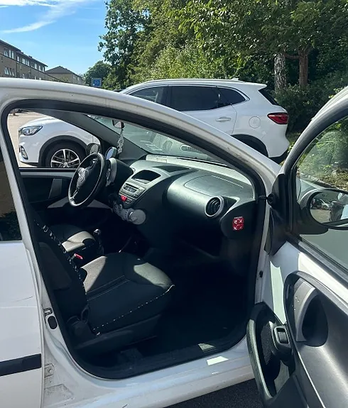 Citroen C1 2012 photo 3