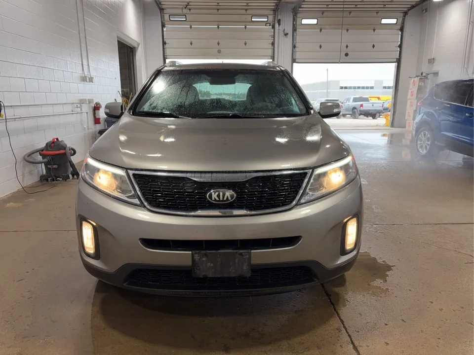 Kia Sorento 2014 photo 2