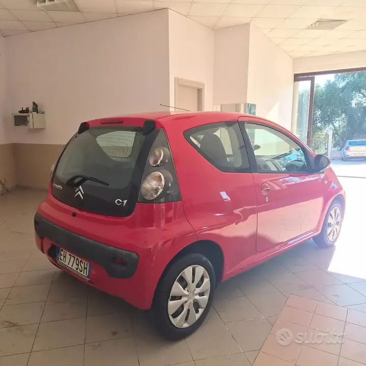 Citroen C1 2011 photo 5