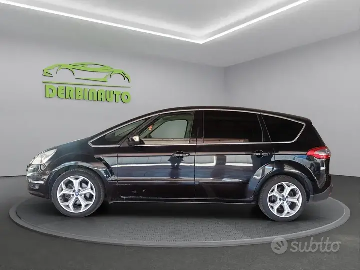 Ford S-Max 2013 photo 2