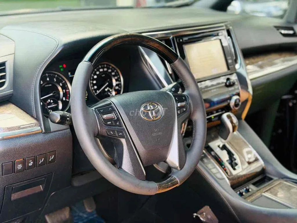 Toyota Alphard 2019 photo 5