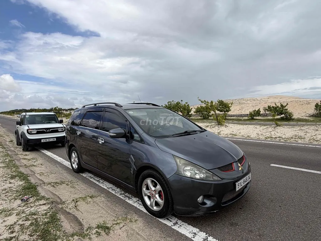 Mitsubishi Grandis