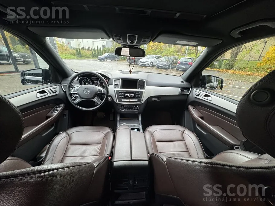 Mercedes-Benz Ml350 2012 photo 2