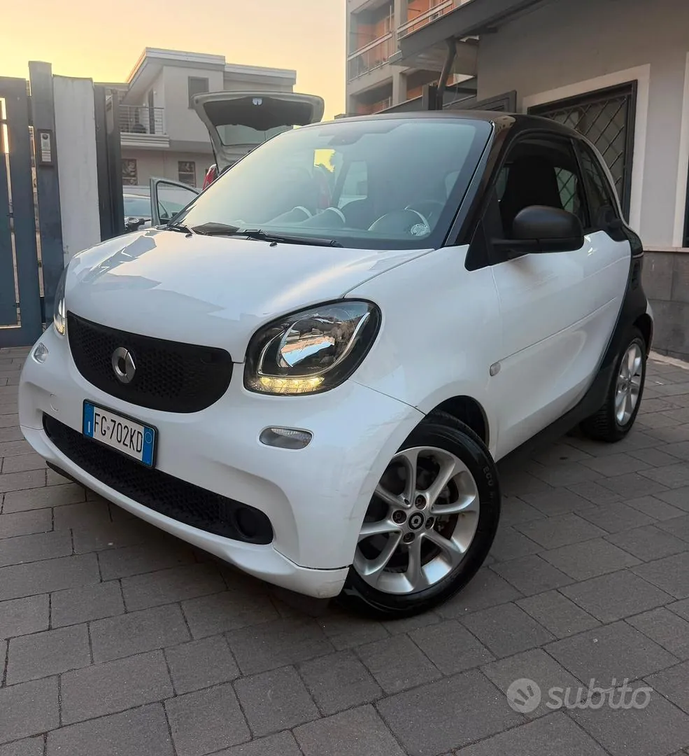 Smart Fortwo 2016 photo 2